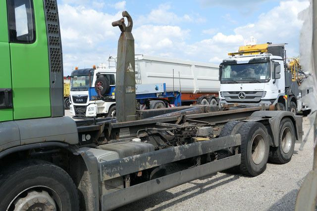 MAN 26.390 TGA BL 6x4, VDL S-21 6200, Klima, Luftfe. - Мултилифт с кука камион: снимка 4 MAN 26.390 TGA BL 6x4, VDL S-21 6200, Klima, Luftfe. - Мултилифт с кука камион: снимка 4