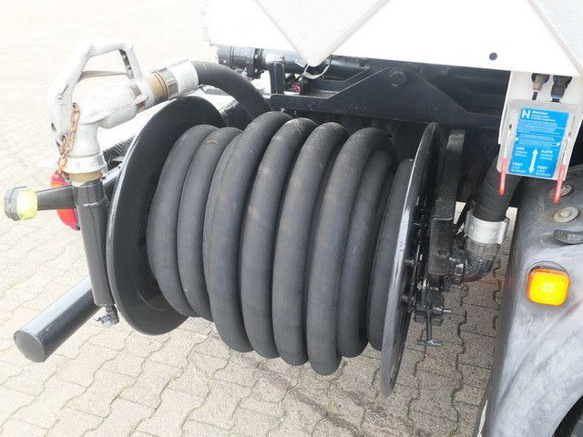 Камион цистерна MAN 26.400 TGS LL 6x2, Oben-/Untenbefüllung, 20m³: снимка 9
