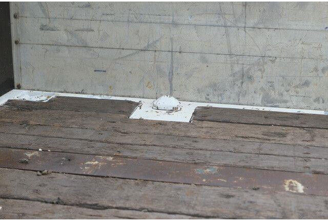 Бордово ремарке/ Платформа MEUSBURGER MPJ 3, Rampen, Luft-Lift, Bordwände, Container: снимка 7 Бордово ремарке/ Платформа MEUSBURGER MPJ 3, Rampen, Luft-Lift, Bordwände, Container: снимка 7