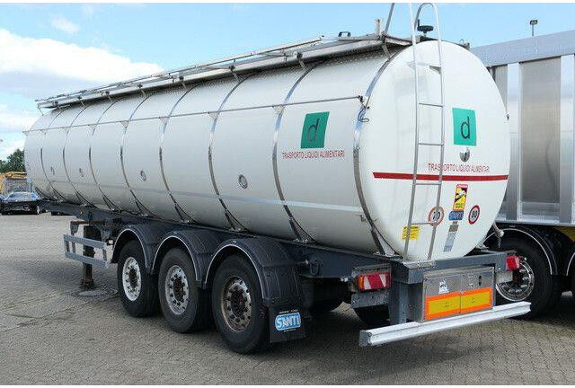 Menci SA 105/Lebensmittel Tank 32 cbm./12x auf Lager! - Полуремарке цистерна: снимка 4 Menci SA 105/Lebensmittel Tank 32 cbm./12x auf Lager! - Полуремарке цистерна: снимка 4