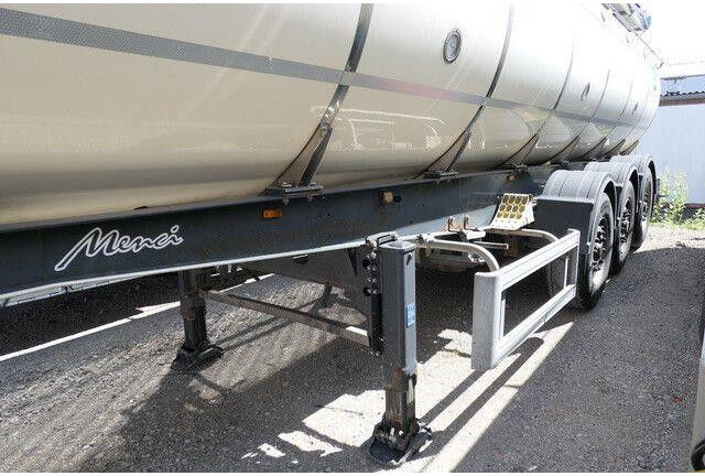 Menci SA 105, isoliert, 32m³, 4 Kammern, Alu-Felgen - Полуремарке цистерна: снимка 5 Menci SA 105, isoliert, 32m³, 4 Kammern, Alu-Felgen - Полуремарке цистерна: снимка 5