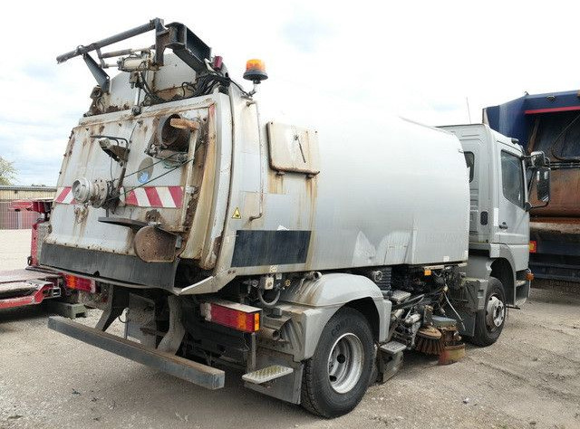Mercedes-Benz 1018 KO atego 4x2, Bucher-Schörling, Klima - Мотометачна машина: снимка 4 Mercedes-Benz 1018 KO atego 4x2, Bucher-Schörling, Klima - Мотометачна машина: снимка 4