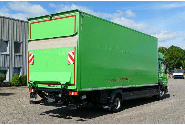 Mercedes-Benz 1023 L Atego 4x2, Schlafkabine, AHK, LBW, Möbel - Камион фургон: снимка 5 Mercedes-Benz 1023 L Atego 4x2, Schlafkabine, AHK, LBW, Möbel - Камион фургон: снимка 5