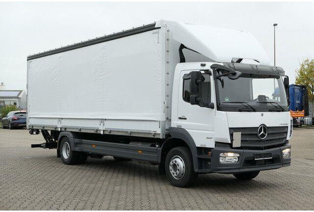 Mercedes-Benz 1521 L Atego 4x2, 8.100mm lang, LBW, Junge,Klima - Камион с брезент: снимка 4 Mercedes-Benz 1521 L Atego 4x2, 8.100mm lang, LBW, Junge,Klima - Камион с брезент: снимка 4