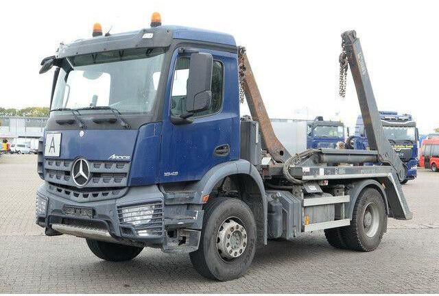 Mercedes-Benz 1832 K Arocs 4x2, Hiab SLT 140, teleskop., Klima - Камион с кабелна система: снимка 5 Mercedes-Benz 1832 K Arocs 4x2, Hiab SLT 140, teleskop., Klima - Камион с кабелна система: снимка 5