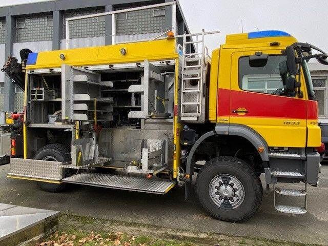Mercedes-Benz 1833 Axor 4x4, Kran Palfinger, Rosenbauer, AHK - Пожарна кола: снимка 4 Mercedes-Benz 1833 Axor 4x4, Kran Palfinger, Rosenbauer, AHK - Пожарна кола: снимка 4