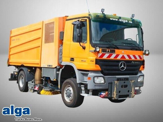 Mercedes-Benz 2032 A Actros 4x4, Bucher STKF 9500, Airport, AC - Мотометачна машина: снимка 1 Mercedes-Benz 2032 A Actros 4x4, Bucher STKF 9500, Airport, AC - Мотометачна машина: снимка 1