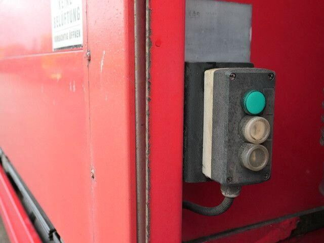 Mercedes-Benz 2541 L NR Actros 6x2, Schwenkwand, Klima, Lift - Камион фургон: снимка 4 Mercedes-Benz 2541 L NR Actros 6x2, Schwenkwand, Klima, Lift - Камион фургон: снимка 4