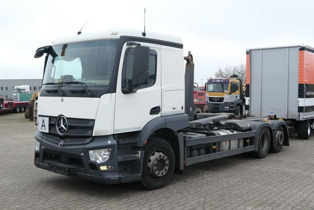 Mercedes-Benz 2543 L Actros 6x2, Meiller RK 20.70, Voll-Luft - Мултилифт с кука камион: снимка 5 Mercedes-Benz 2543 L Actros 6x2, Meiller RK 20.70, Voll-Luft - Мултилифт с кука камион: снимка 5