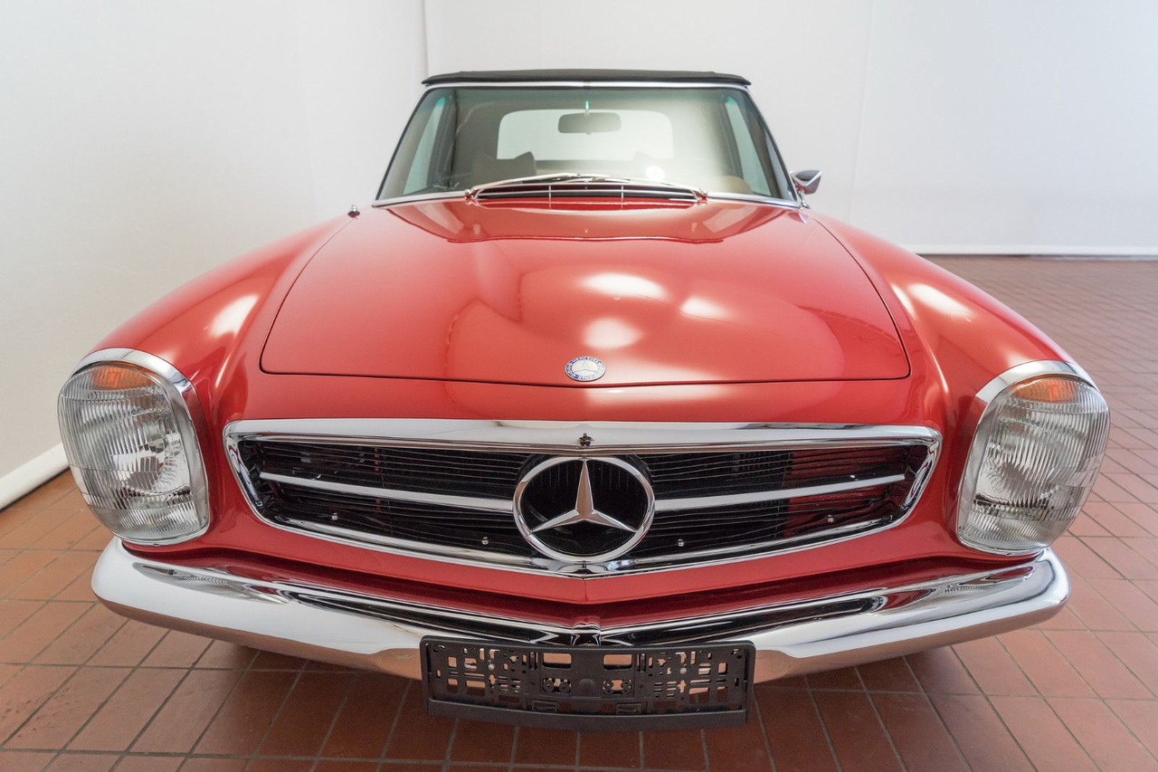 Mercedes-Benz 280 SL Pagode/Schalter/Classic Data 1/TÜV neu! - Лек автомобил: снимка 4 Mercedes-Benz 280 SL Pagode/Schalter/Classic Data 1/TÜV neu! - Лек автомобил: снимка 4