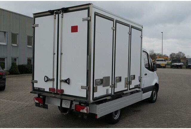 Mercedes-Benz 314 CDI Sprinter 4x2, Kiesling, Carrier, Klima - Хладилен бус: снимка 4 Mercedes-Benz 314 CDI Sprinter 4x2, Kiesling, Carrier, Klima - Хладилен бус: снимка 4