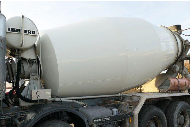 Mercedes-Benz 3240 B Actros 8x4, Liebherr HTM904, 9m³ - Бетоновоз: снимка 5 Mercedes-Benz 3240 B Actros 8x4, Liebherr HTM904, 9m³ - Бетоновоз: снимка 5