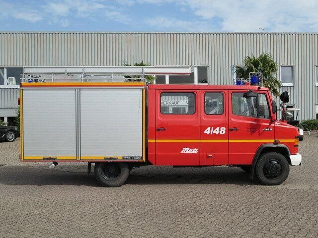 Mercedes-Benz 814 D/Feuerwehr/Metz/Wassertank/Pumpe - Пожарна кола: снимка 2 Mercedes-Benz 814 D/Feuerwehr/Metz/Wassertank/Pumpe - Пожарна кола: снимка 2