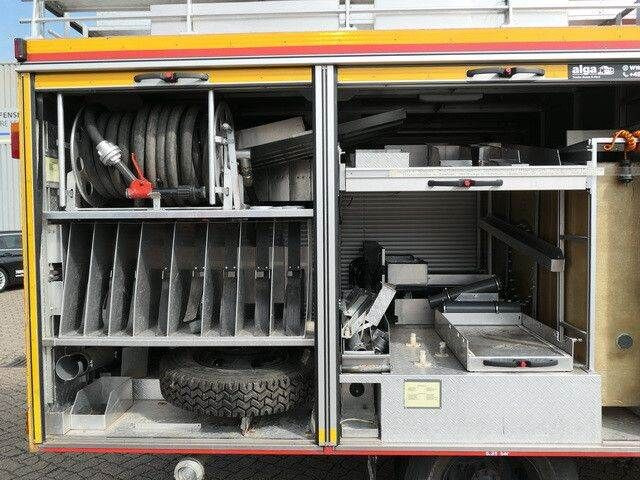 Mercedes-Benz 814 D/Feuerwehr/Metz/Wassertank/Pumpe - Пожарна кола: снимка 3 Mercedes-Benz 814 D/Feuerwehr/Metz/Wassertank/Pumpe - Пожарна кола: снимка 3
