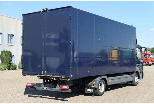 Mercedes-Benz 818 Atego 4x2, 6.200mm lang, Möbel, Klima - Камион фургон: снимка 3 Mercedes-Benz 818 Atego 4x2, 6.200mm lang, Möbel, Klima - Камион фургон: снимка 3