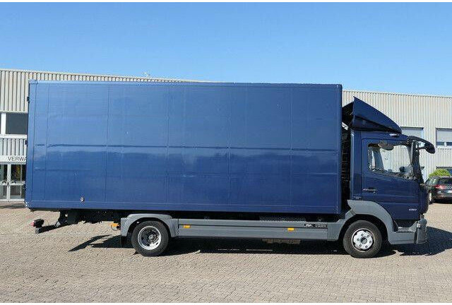 Mercedes-Benz 818 Atego 4x2, 6.200mm lang, Möbel, Klima - Камион фургон: снимка 2 Mercedes-Benz 818 Atego 4x2, 6.200mm lang, Möbel, Klima - Камион фургон: снимка 2