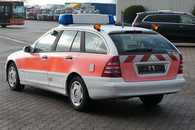 Mercedes-Benz C 220 CDI T-Modell, Notarzt, Feuerwehr, Klima - Линейка: снимка 3 Mercedes-Benz C 220 CDI T-Modell, Notarzt, Feuerwehr, Klima - Линейка: снимка 3
