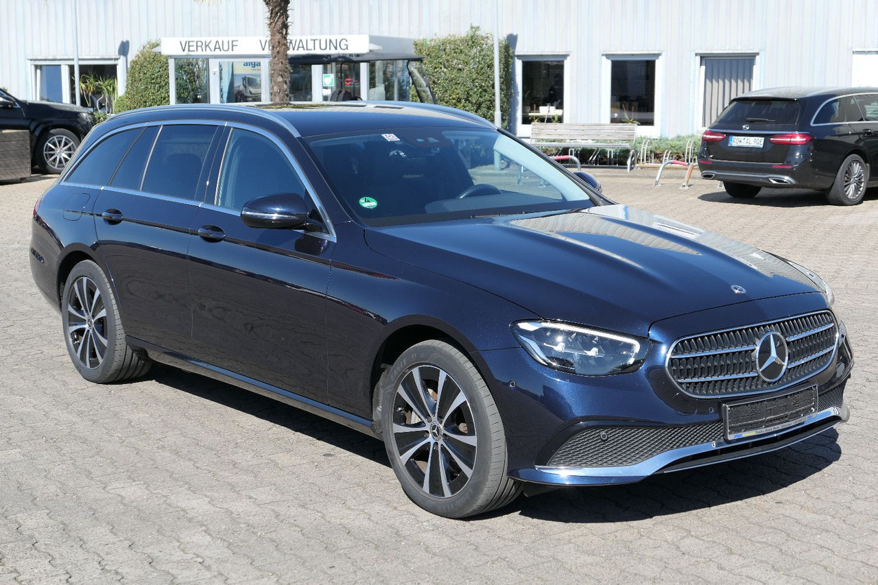 Mercedes-Benz E 300 de 4Matic/AHK/Klima - Лек автомобил: снимка 3 Mercedes-Benz E 300 de 4Matic/AHK/Klima - Лек автомобил: снимка 3
