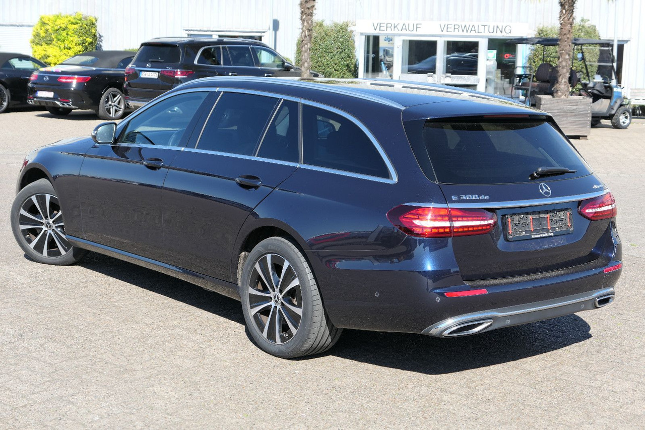 Mercedes-Benz E 300 de 4Matic/AHK/Klima - Лек автомобил: снимка 2 Mercedes-Benz E 300 de 4Matic/AHK/Klima - Лек автомобил: снимка 2