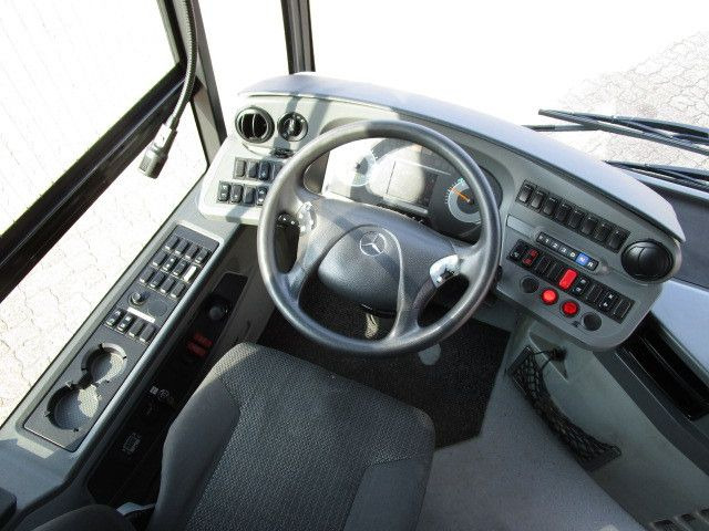 Mercedes-Benz O 530 Citaro C2, Euro 6, Klima, ZF, Lawo - Градски автобус: снимка 4 Mercedes-Benz O 530 Citaro C2, Euro 6, Klima, ZF, Lawo - Градски автобус: снимка 4