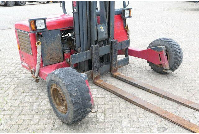 Moffett M4 25.3, Mitnahmestapler, 2.500kg, 3m Hubhöhe - Мотокар за монтаж на камиони: снимка 4 Moffett M4 25.3, Mitnahmestapler, 2.500kg, 3m Hubhöhe - Мотокар за монтаж на камиони: снимка 4