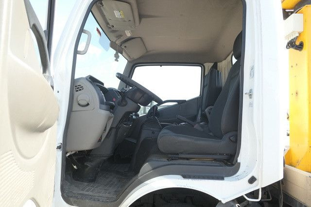 Автовишка Nissan 32.12 4x2, 11m Arbeitshöhe, Klima,3. Sitz: снимка 11