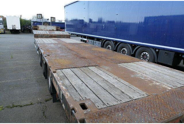 Nooteboom OSDS-48-03V/ausziehbar auf 20 m./SAF/Containerv. - Нискорамна площадка полуремарке: снимка 3 Nooteboom OSDS-48-03V/ausziehbar auf 20 m./SAF/Containerv. - Нискорамна площадка полуремарке: снимка 3