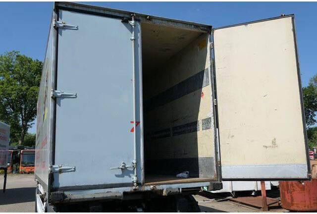 Schmitz Cargobull WKO, Wechselkoffer, Isoliert, Türen, BDF - Затворена каросерия ремарке: снимка 5 Schmitz Cargobull WKO, Wechselkoffer, Isoliert, Türen, BDF - Затворена каросерия ремарке: снимка 5