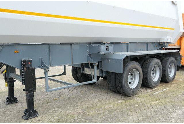 Stahl Hardox, 42m³, gr. Achsen, 4x am Lager - Самосвал полуремарке: снимка 2 Stahl Hardox, 42m³, gr. Achsen, 4x am Lager - Самосвал полуремарке: снимка 2