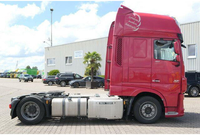 DAF XF 460 4x2, Standklima, Klima, 2x Schlafliege - Влекач: снимка 2 DAF XF 460 4x2, Standklima, Klima, 2x Schlafliege - Влекач: снимка 2