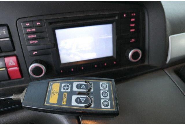 Влекач MAN 26.540 TGX/6x4/540 PS/Kran Epsilon/Blattfederung: снимка 12