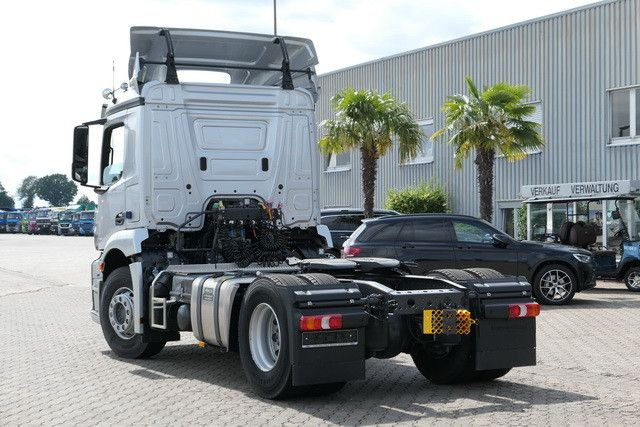 Mercedes-Benz 1836 LS Actros 4x2, ADR, Navi, Klima, 2.000km - Влекач: снимка 5 Mercedes-Benz 1836 LS Actros 4x2, ADR, Navi, Klima, 2.000km - Влекач: снимка 5