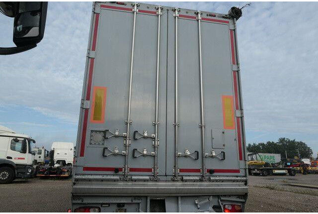 Kraker CF-200, 8mm Boden, 92m³, Trichter, Luft-Lift,SAF - Затворена каросерия полуремарке: снимка 5 Kraker CF-200, 8mm Boden, 92m³, Trichter, Luft-Lift,SAF - Затворена каросерия полуремарке: снимка 5