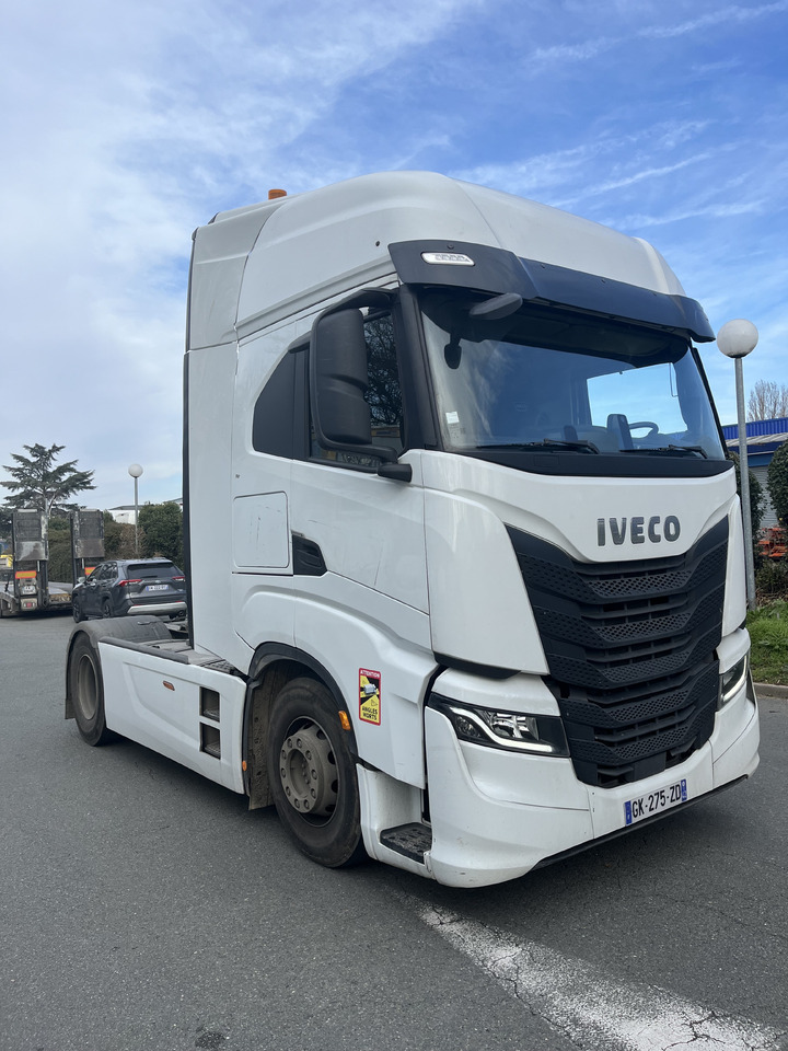Iveco Saway 530 - Влекач: снимка 1 Iveco Saway 530 - Влекач: снимка 1