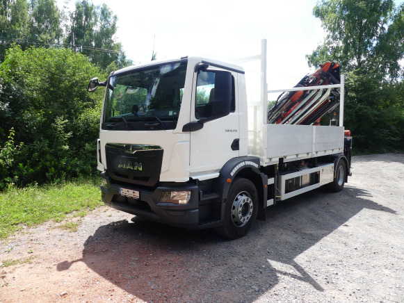 Camion plateau ridelle avec grue MAN TGM18,250 (2022-3.278 km) - Бордови камион, Камион с кран: снимка 1 Camion plateau ridelle avec grue MAN TGM18,250 (2022-3.278 km) - Бордови камион, Камион с кран: снимка 1
