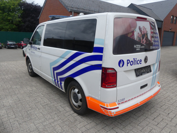 Camionnette, combi de police Volkswagen (2019-243.344 km) - Лек автомобил: снимка 4 Camionnette, combi de police Volkswagen (2019-243.344 km) - Лек автомобил: снимка 4