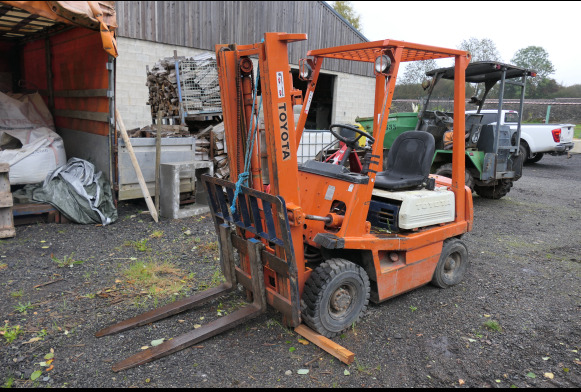 Chariot élévateur Toyota 4FGL14 - Мотокар: снимка 1 Chariot élévateur Toyota 4FGL14 - Мотокар: снимка 1