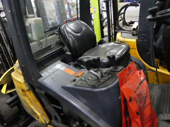 Chariot élévateur au gaz Jungheinrich TFG20AK - Мотокар: снимка 5 Chariot élévateur au gaz Jungheinrich TFG20AK - Мотокар: снимка 5