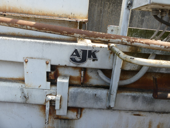 Compacteur à déchets AJK 1800 - Каросерия за боклукчийски камион: снимка 4 Compacteur à déchets AJK 1800 - Каросерия за боклукчийски камион: снимка 4