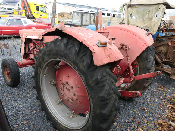 Tracteur agricole International Harvester (VIN:NT362374) - Друга техника: снимка 4 Tracteur agricole International Harvester (VIN:NT362374) - Друга техника: снимка 4