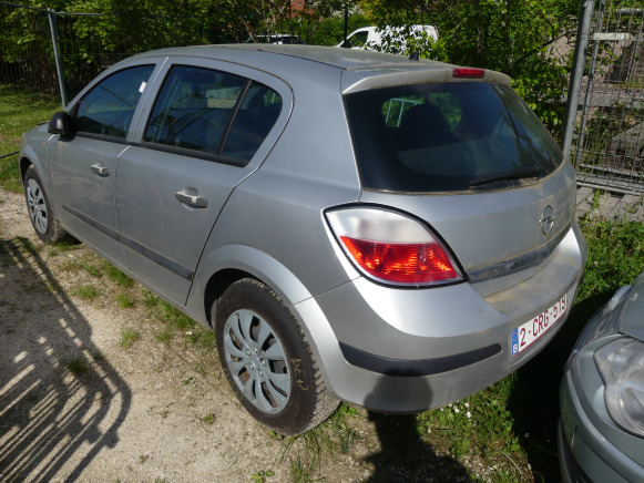Voiture Opel Astra - Друга техника: снимка 3 Voiture Opel Astra - Друга техника: снимка 3