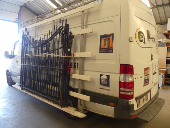 Camionnette Mercedes-Benz Sprinter 311cdi (2007-203.042 km) ( WDP9066351S183611 ) - Лекотоварен автомобил: снимка 4 Camionnette Mercedes-Benz Sprinter 311cdi (2007-203.042 km) ( WDP9066351S183611 ) - Лекотоварен автомобил: снимка 4