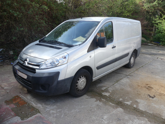 REF:1-LSS-867 - Camionnette Citroen Jumpy (2015-67.438 km) - Numéro de châssis : VF7XUAHZ8FZ056231 - Лекотоварен автомобил: снимка 1 REF:1-LSS-867 - Camionnette Citroen Jumpy (2015-67.438 km) - Numéro de châssis : VF7XUAHZ8FZ056231 - Лекотоварен автомобил: снимка 1