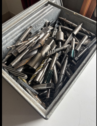 Lot industriel : fraisage, taraudage, perçage – ±100 pièces - Фреза за метал: снимка 4 Lot industriel : fraisage, taraudage, perçage – ±100 pièces - Фреза за метал: снимка 4