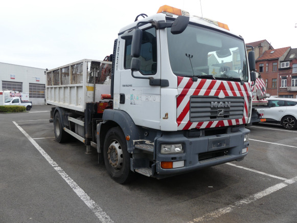 REF:10231 - Camion benne avec grue MAN TGM 18.240(VIN: WMAN08ZZ89Y231476) - Самосвал камион, Камион с кран: снимка 2 REF:10231 - Camion benne avec grue MAN TGM 18.240(VIN: WMAN08ZZ89Y231476) - Самосвал камион, Камион с кран: снимка 2