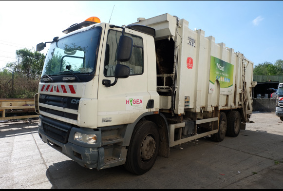 Боклукчийска кола REF : 11 - Camion poubelle DAF CF75: снимка 1