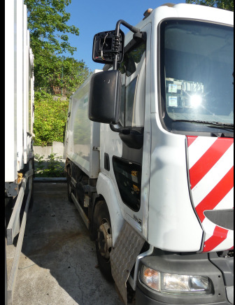 REF:1338 - Camion poubelle Renault Midlum 190DXI (2011-140.758 km) - Боклукчийска кола: снимка 3 REF:1338 - Camion poubelle Renault Midlum 190DXI (2011-140.758 km) - Боклукчийска кола: снимка 3