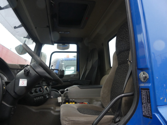 REF:41-BDD-3 - Camion porte container DAF FAS CF 85 (2013-417.489 km) - Контейнеровоз/ Сменна каросерия камион: снимка 5 REF:41-BDD-3 - Camion porte container DAF FAS CF 85 (2013-417.489 km) - Контейнеровоз/ Сменна каросерия камион: снимка 5