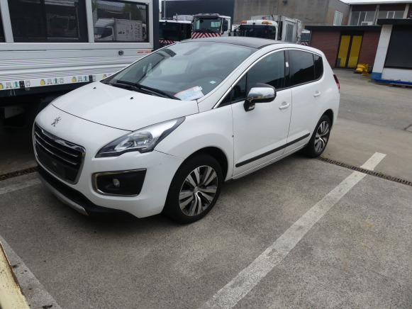 REF:C20639 - Voiture Peugeot 3008 (2015-237.408 km) (VIN: VF30U5GZTFS219665) - Лек автомобил: снимка 1 REF:C20639 - Voiture Peugeot 3008 (2015-237.408 km) (VIN: VF30U5GZTFS219665) - Лек автомобил: снимка 1