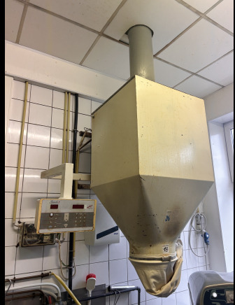 Trémie passeuse avec commande électrique Spiromatic Spido1 - Машина за хлебопроизводство: снимка 1 Trémie passeuse avec commande électrique Spiromatic Spido1 - Машина за хлебопроизводство: снимка 1